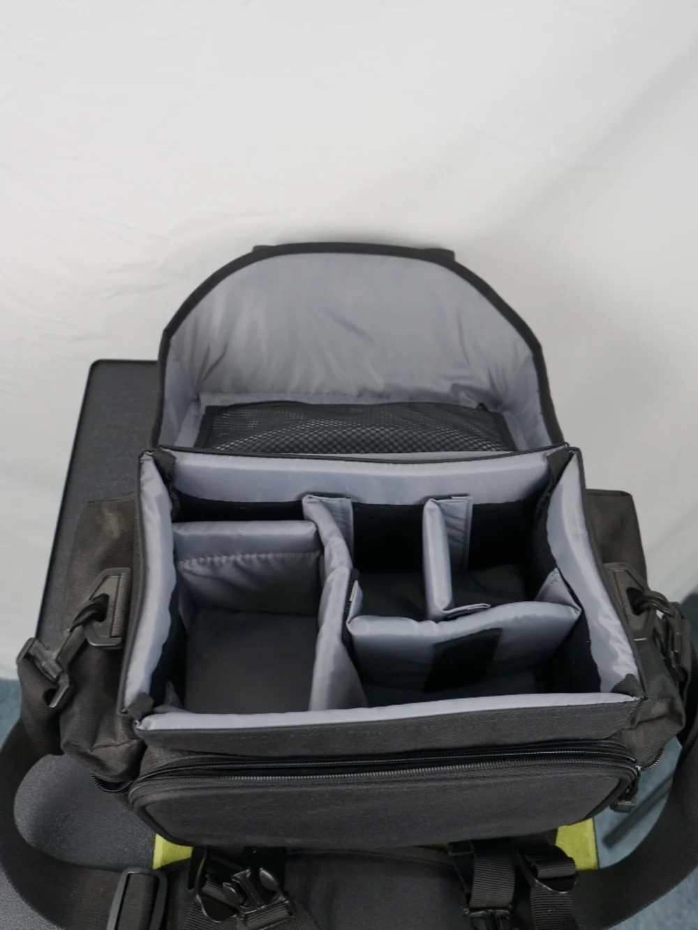 Canon Camera Bag for SLR/DSLR and Lenses